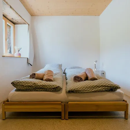 Stylish Jura House For 10 Guests Grandval