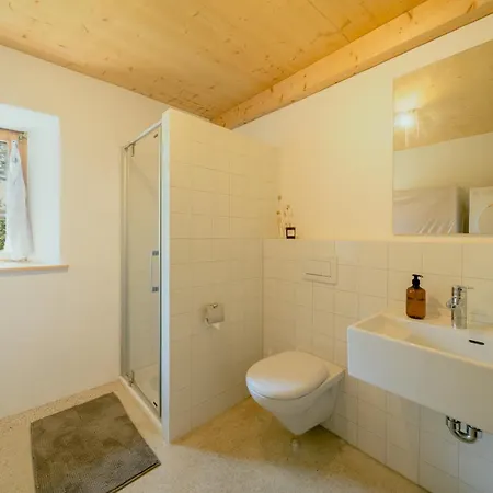 Stylish Jura House For 10 Guests Grandval