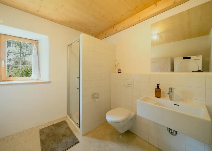 Stylish Jura House For 10 Guests Grandval